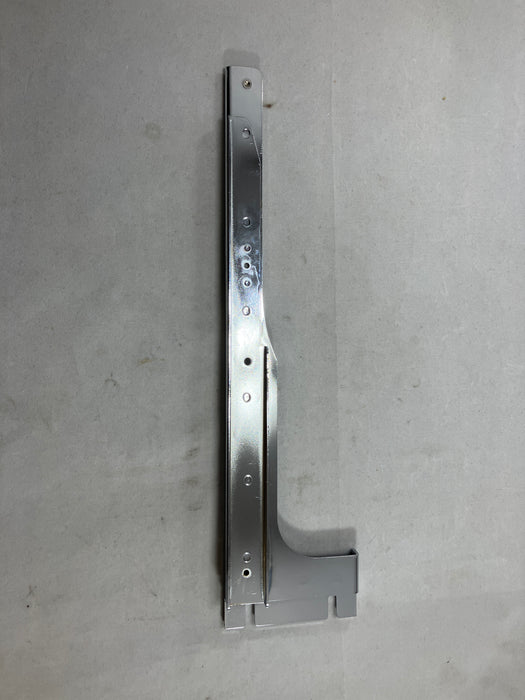 SWF - KX ATTACHMENT PLATE (R) [GP-062163-04, 1-W-1-3]