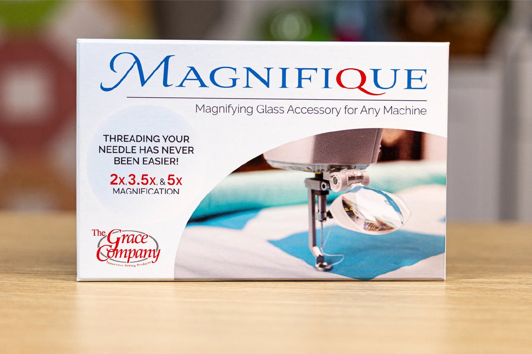 Grace Company Magnifique Magnifying Glass